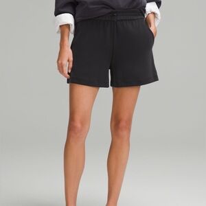 Softstreme high rise shorts